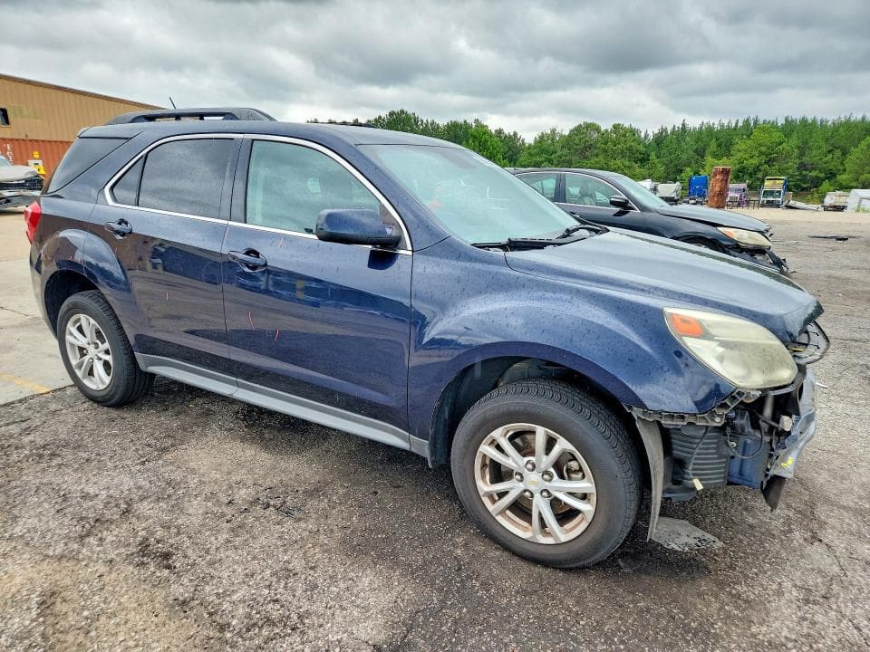 2017 CHEVROLET EQUINOX LT 4
