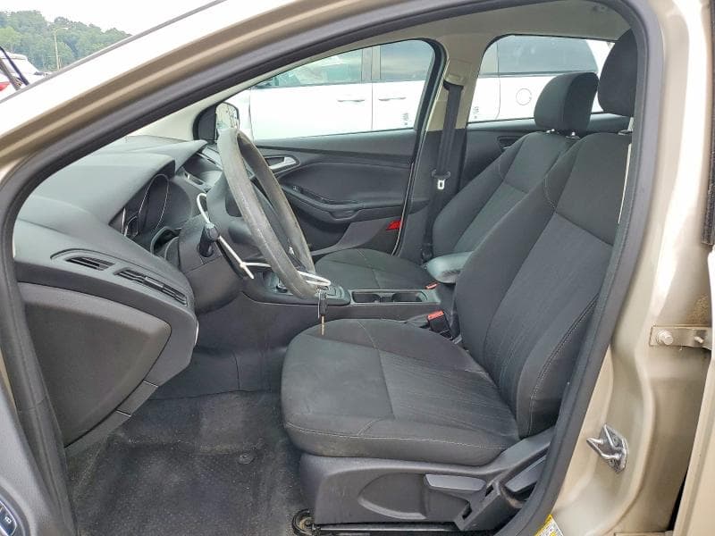 2017 FORD FOCUS SE 7
