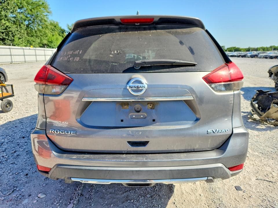2017 NISSAN ROGUE SV 6