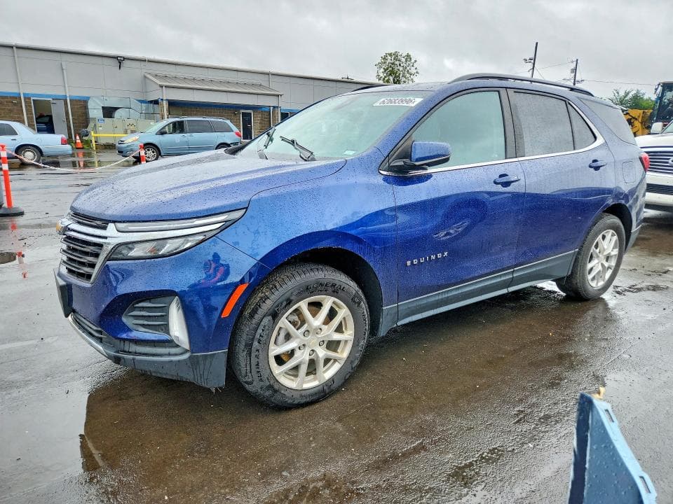 2022 CHEVROLET EQUINOX LT - 1