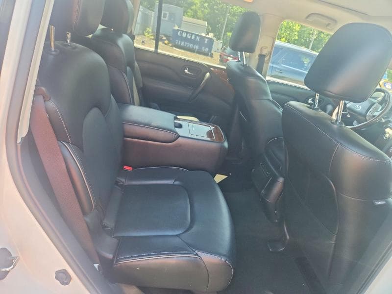 2019 INFINITI QX80 LUXE 11