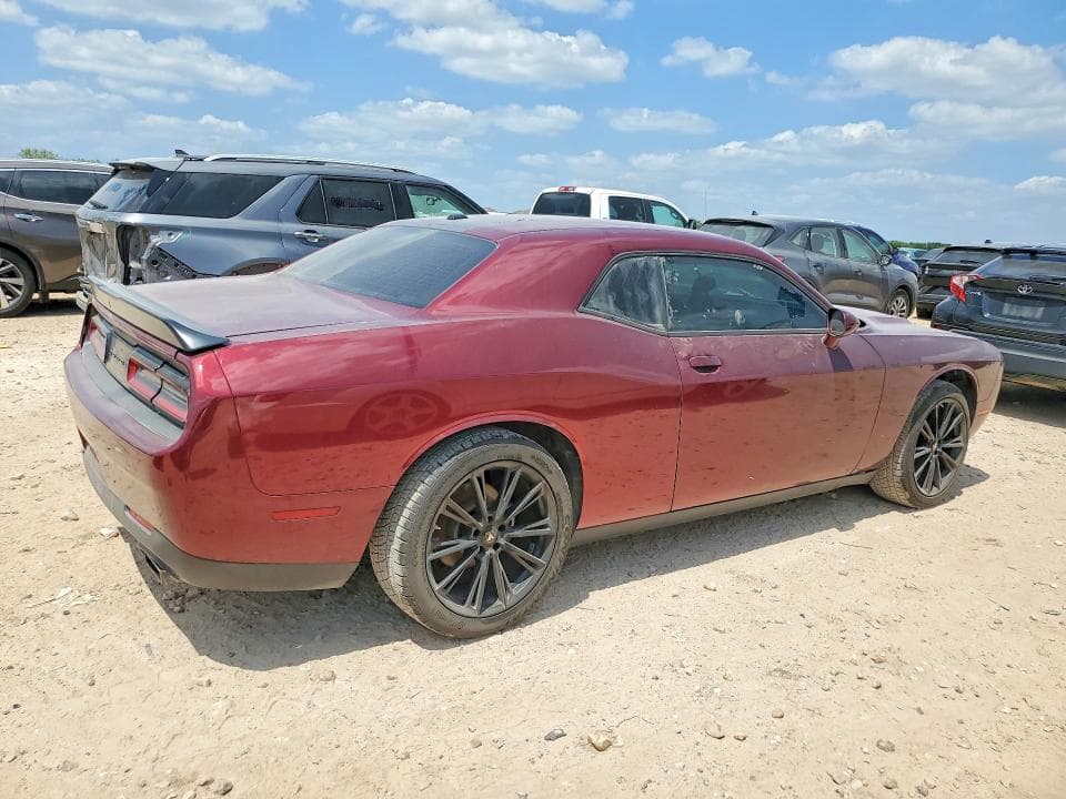 2022 DODGE CHALLENGER SXT 3