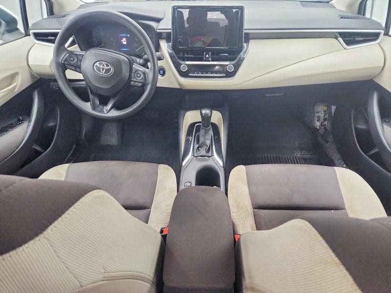 2024 TOYOTA COROLLA LE 8