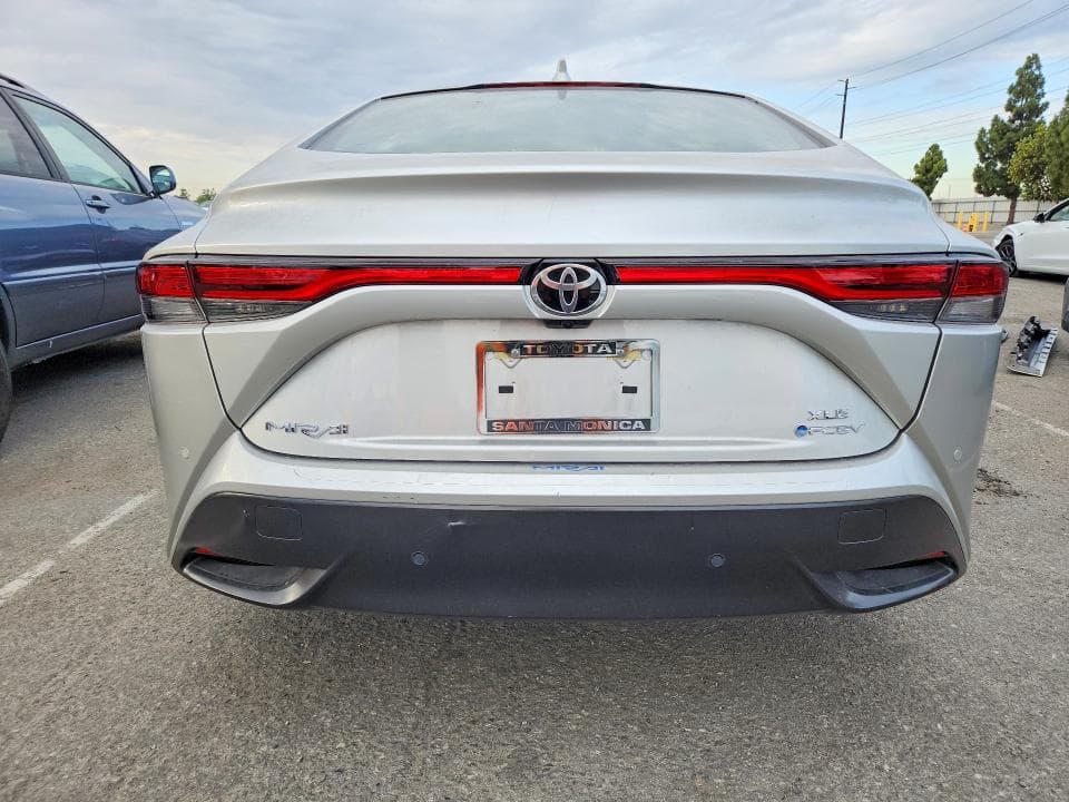 2024 TOYOTA MIRAI XLE 6