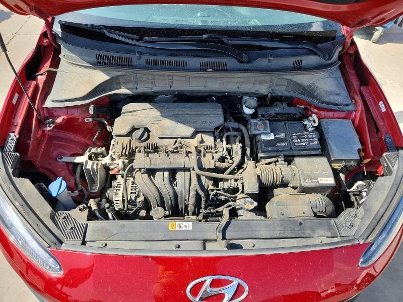 2023 HYUNDAI KONA SE 12