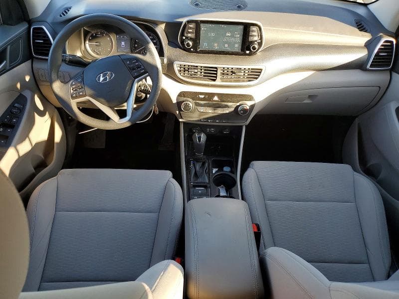 2020 HYUNDAI TUCSON SE 8