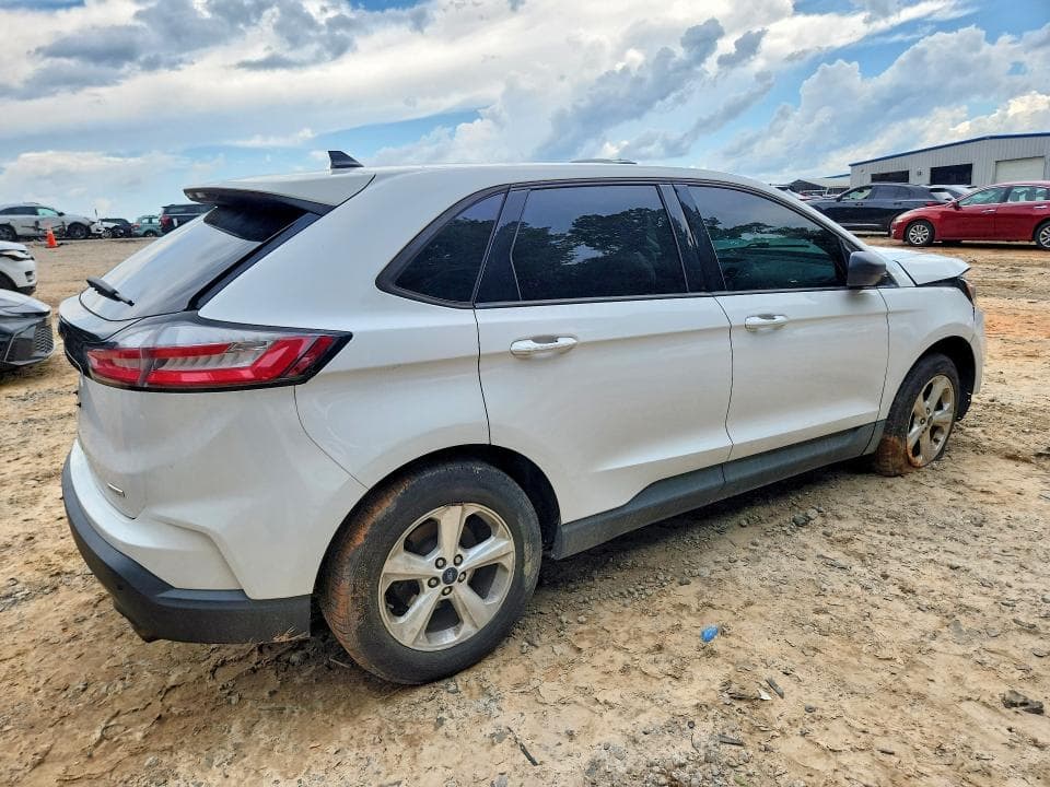 2020 FORD EDGE SE 3