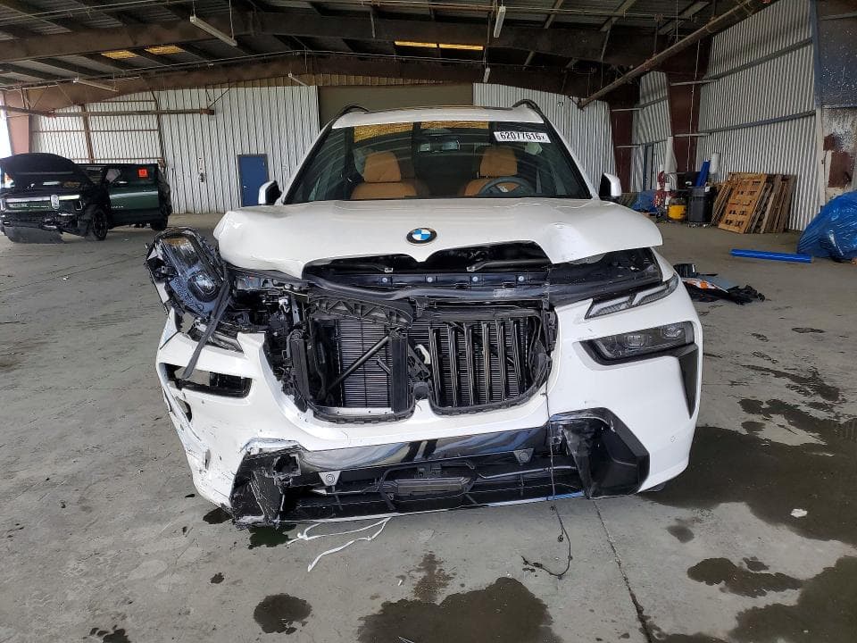 2026 BMW X7 XDRIVE40I 5