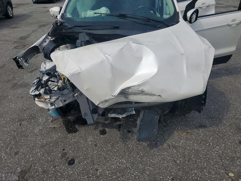 2018 FORD ESCAPE SE 12