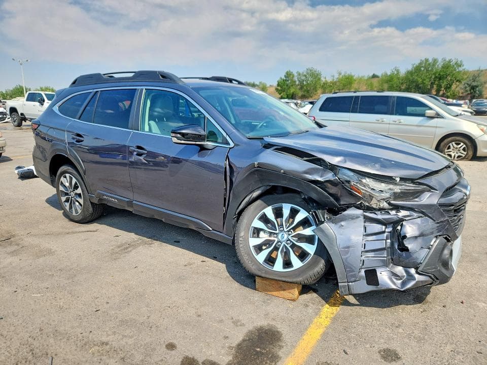 2025 SUBARU OUTBACK LIMITED 4
