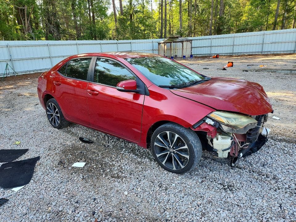 2018 TOYOTA COROLLA SE 4