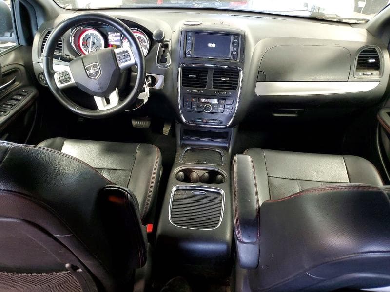 2017 DODGE GRAND CARAVAN GT 8