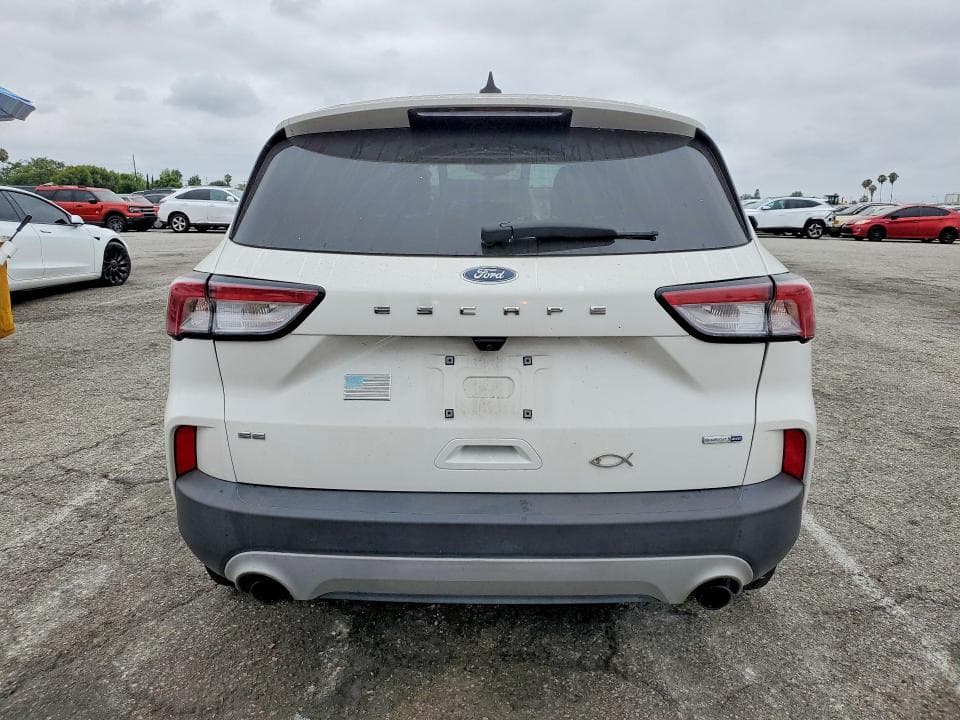 2020 FORD ESCAPE SE 6
