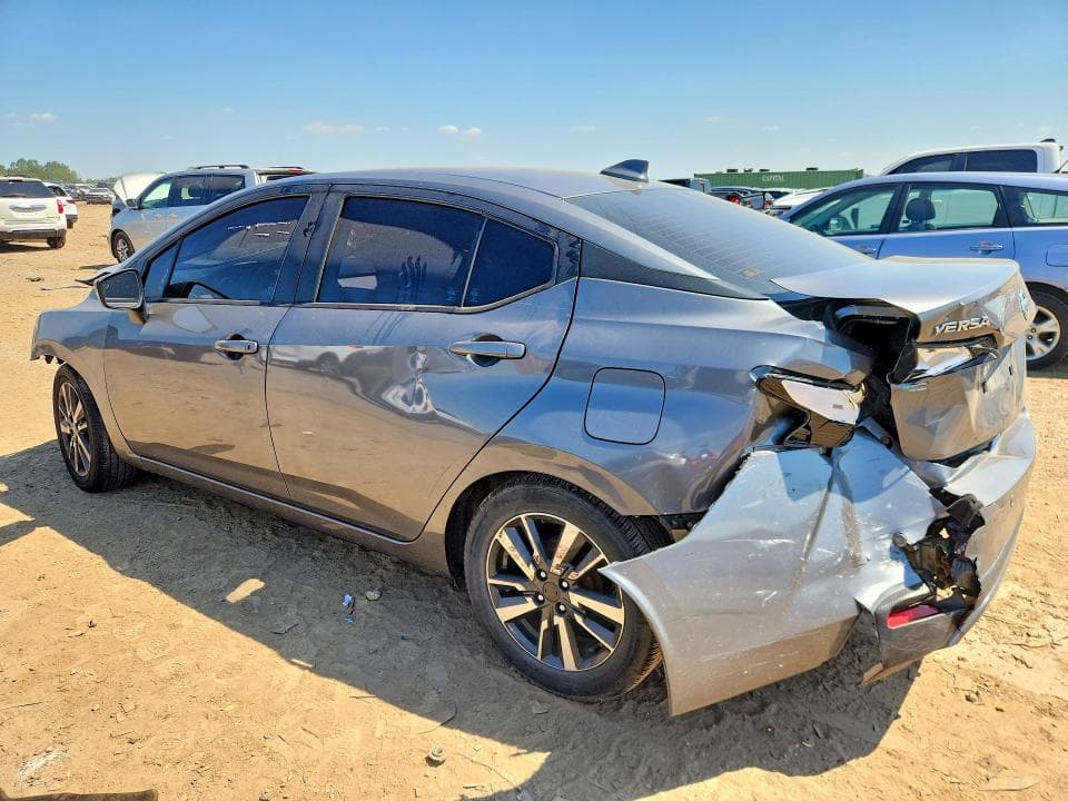 2021 NISSAN VERSA SV 2