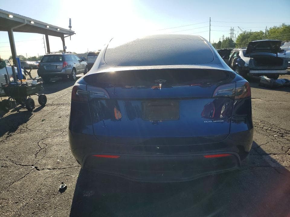 2021 TESLA MODEL Y 6