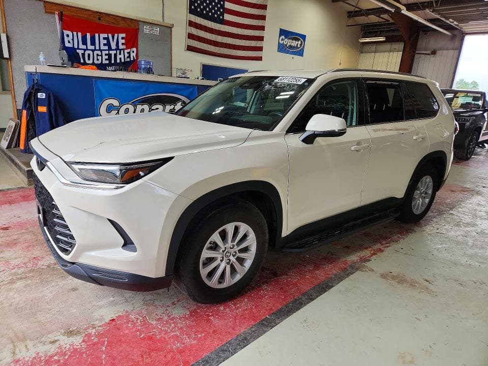 2024 TOYOTA GRAND HIGHLANDER XLE - 1