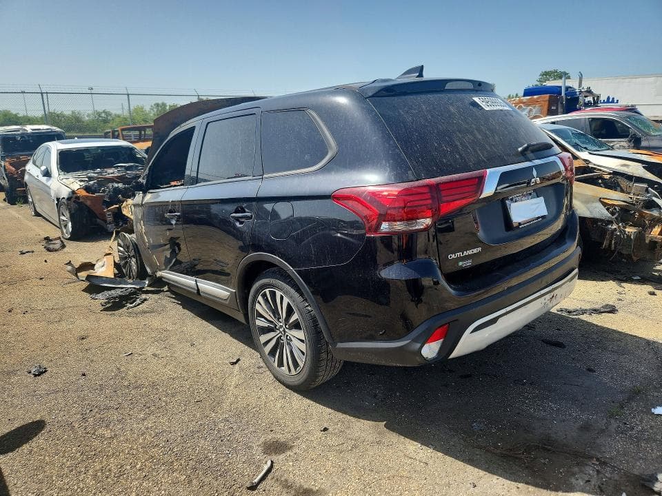 2020 MITSUBISHI OUTLANDER SE 2