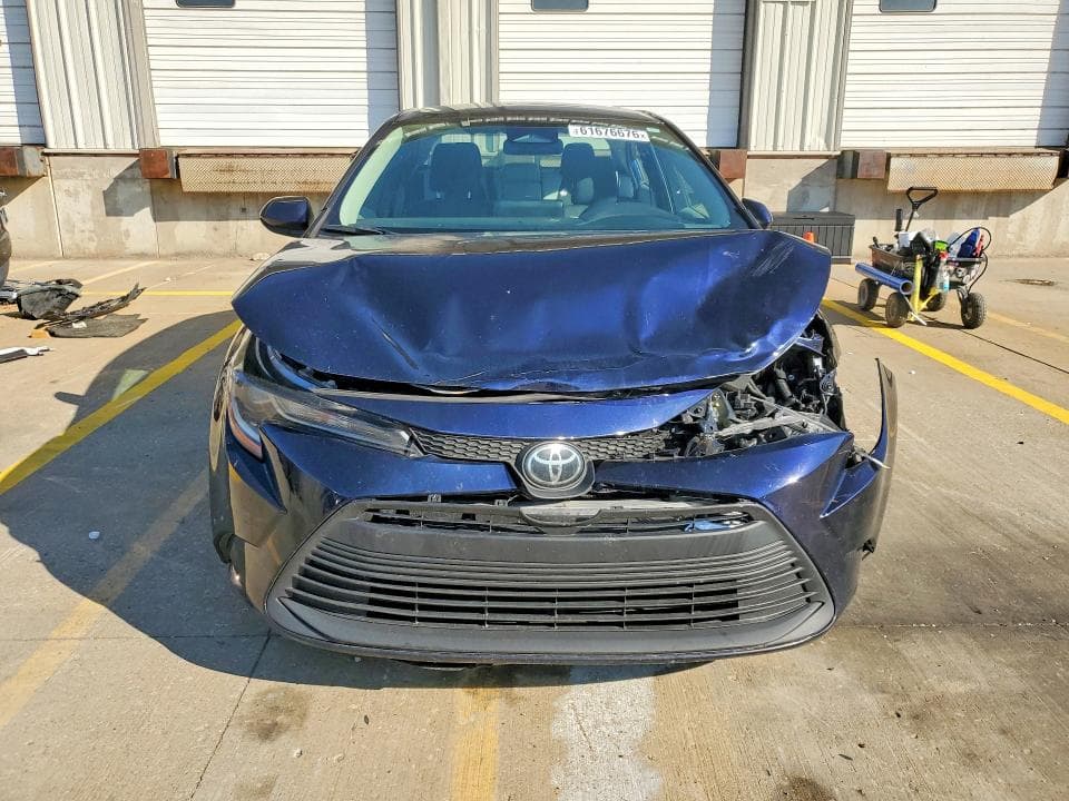 2023 TOYOTA COROLLA LE 5