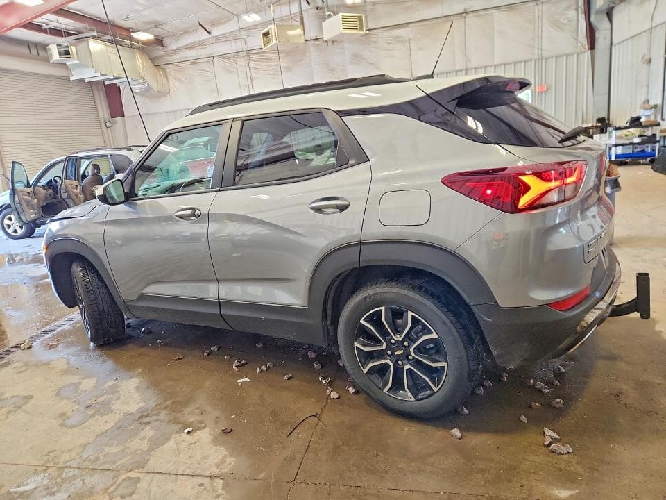 2023 CHEVROLET TRAILBLAZER ACTIV 2