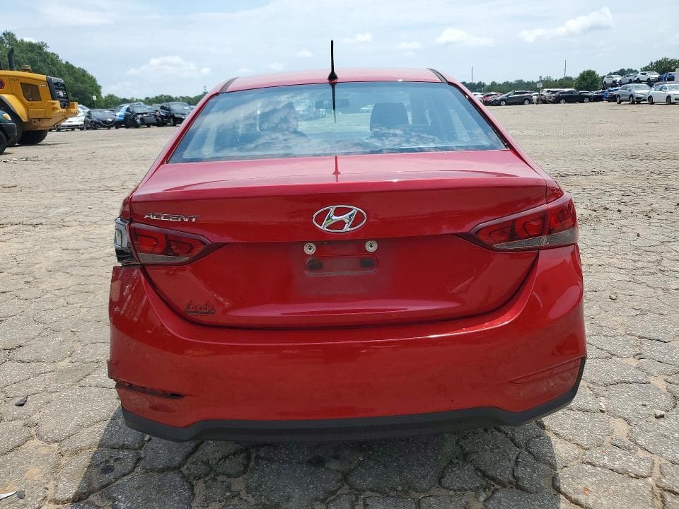 2018 HYUNDAI ACCENT SE 6