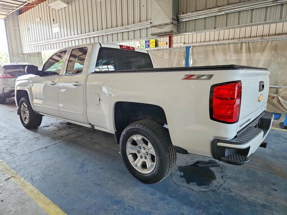 2017 CHEVROLET SILVERADO K1500 LT 2