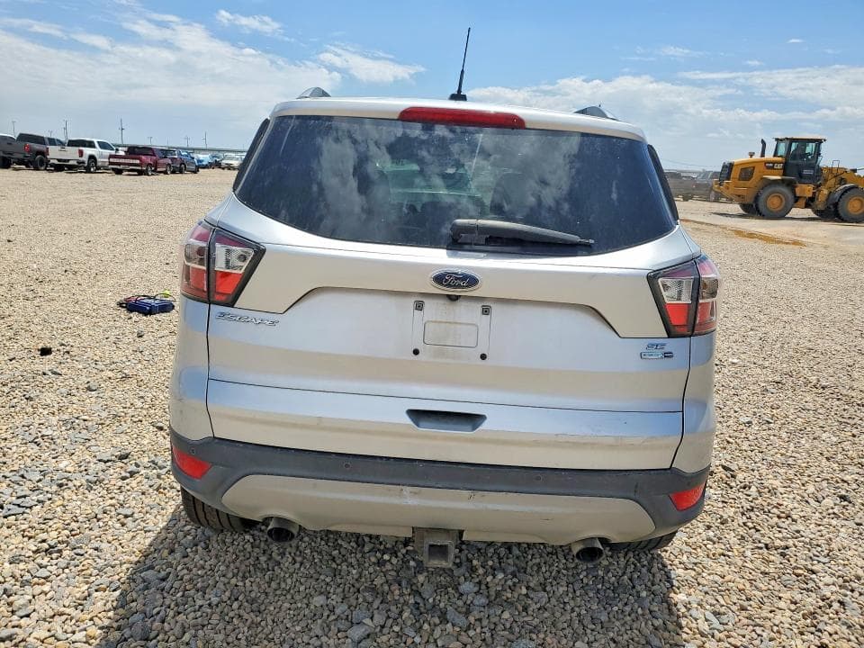2017 FORD ESCAPE SE 6