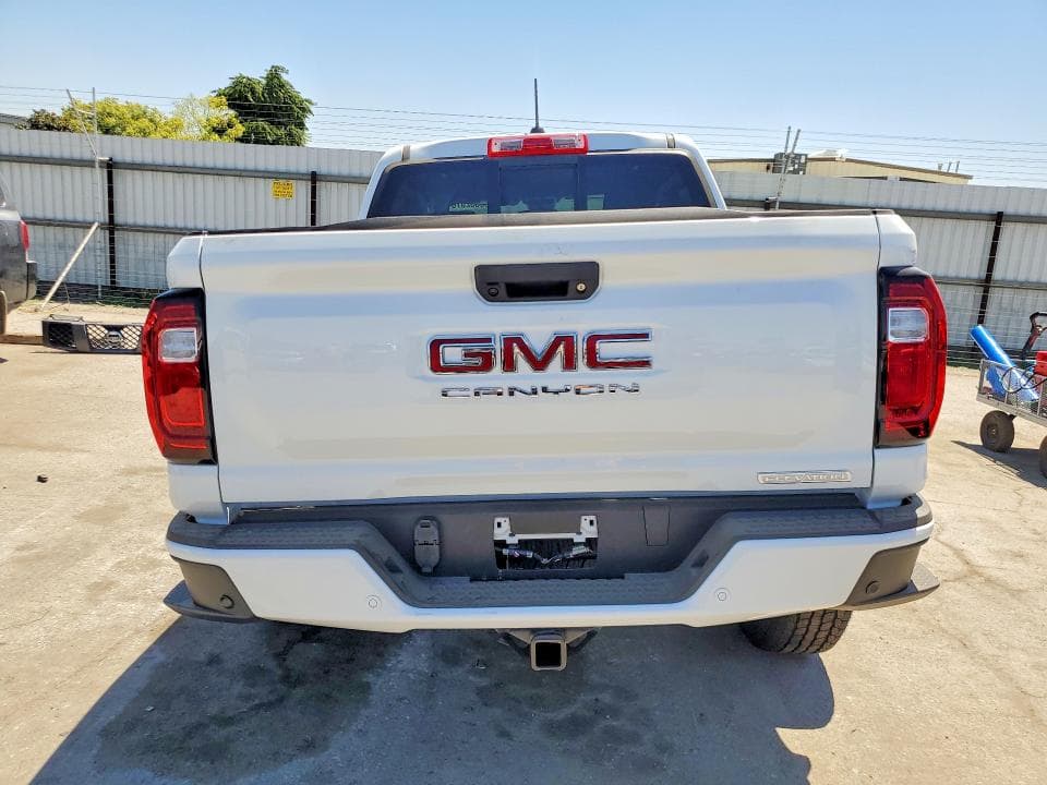 2026 GMC CANYON ELEVATION 6