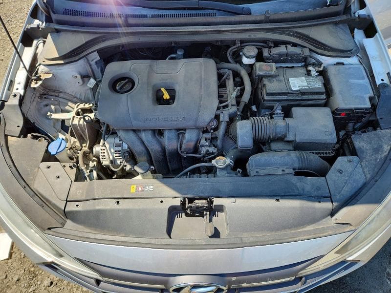 2020 HYUNDAI ELANTRA SE 11
