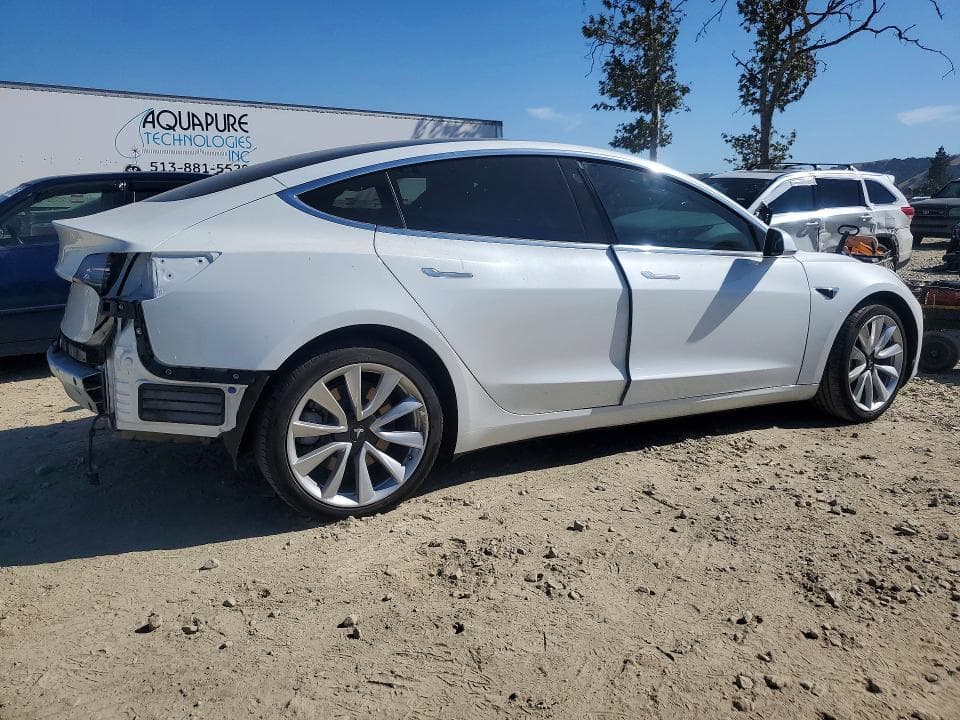 2018 TESLA MODEL 3 3
