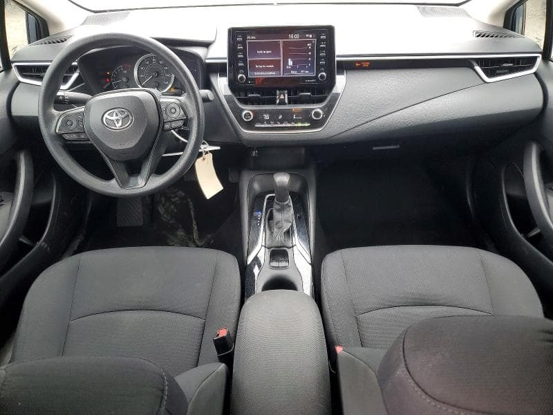 2021 TOYOTA COROLLA LE 8