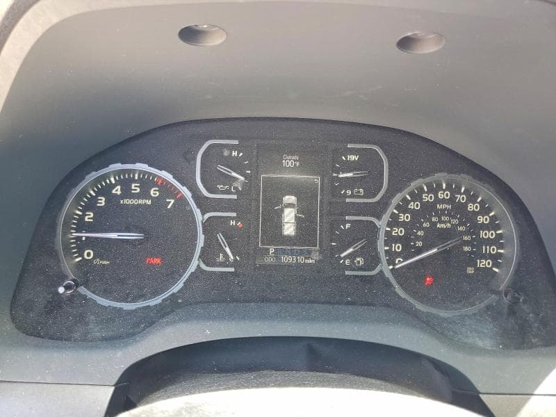 2020 TOYOTA TUNDRA SR5 9