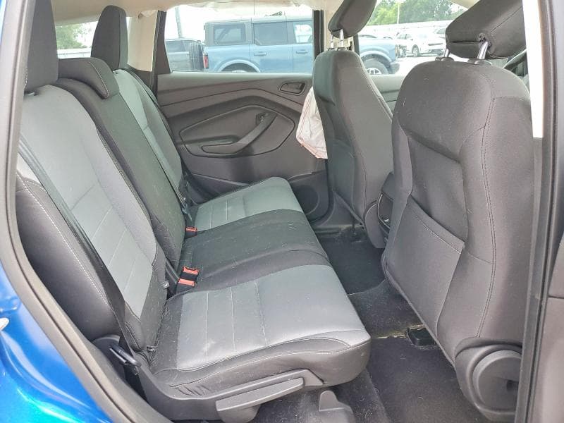 2018 FORD ESCAPE S 11