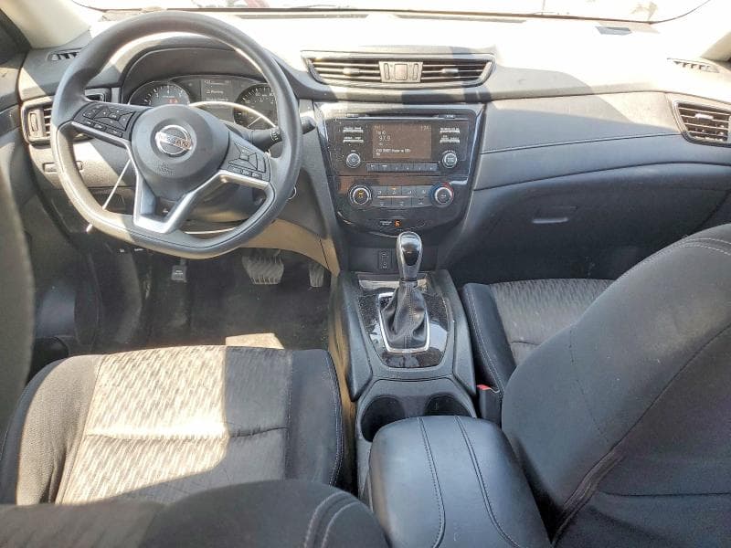 2017 NISSAN ROGUE S 8