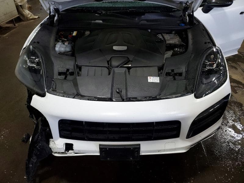 2021 PORSCHE CAYENNE COUPE 12