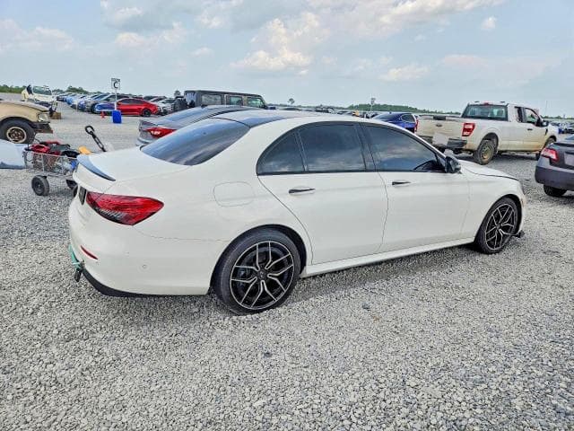 2022 MERCEDES-BENZ E 350 3