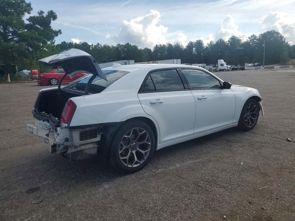 2018 CHRYSLER 300 TOURING 3