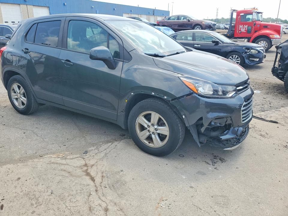 2019 CHEVROLET TRAX LS 4