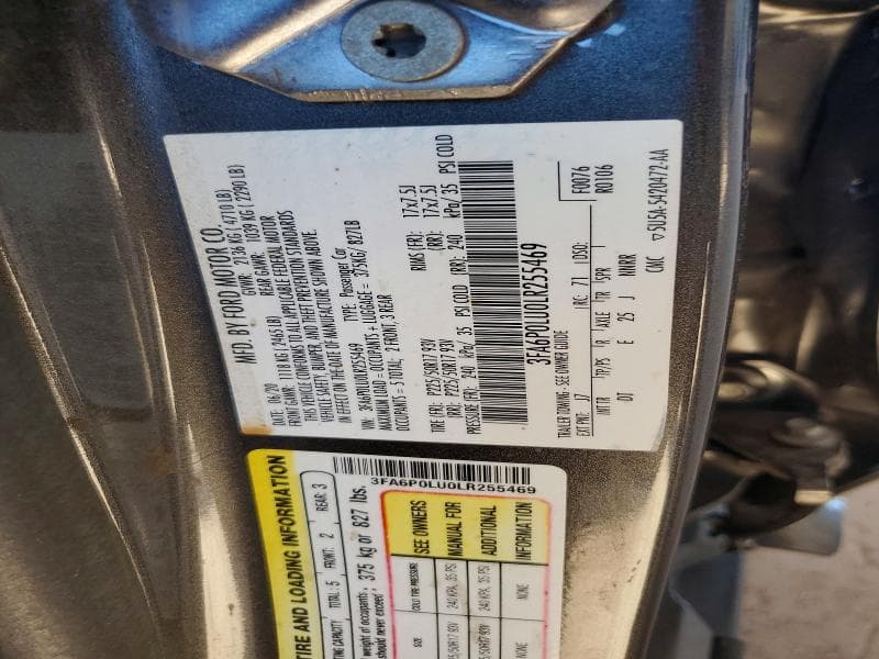 2020 FORD FUSION SE 12