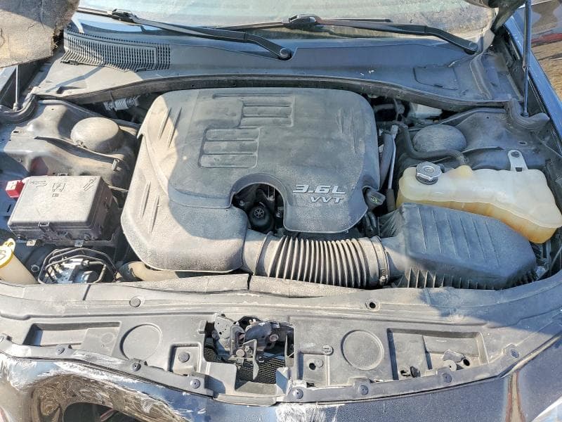 2020 CHRYSLER 300 TOURING 11