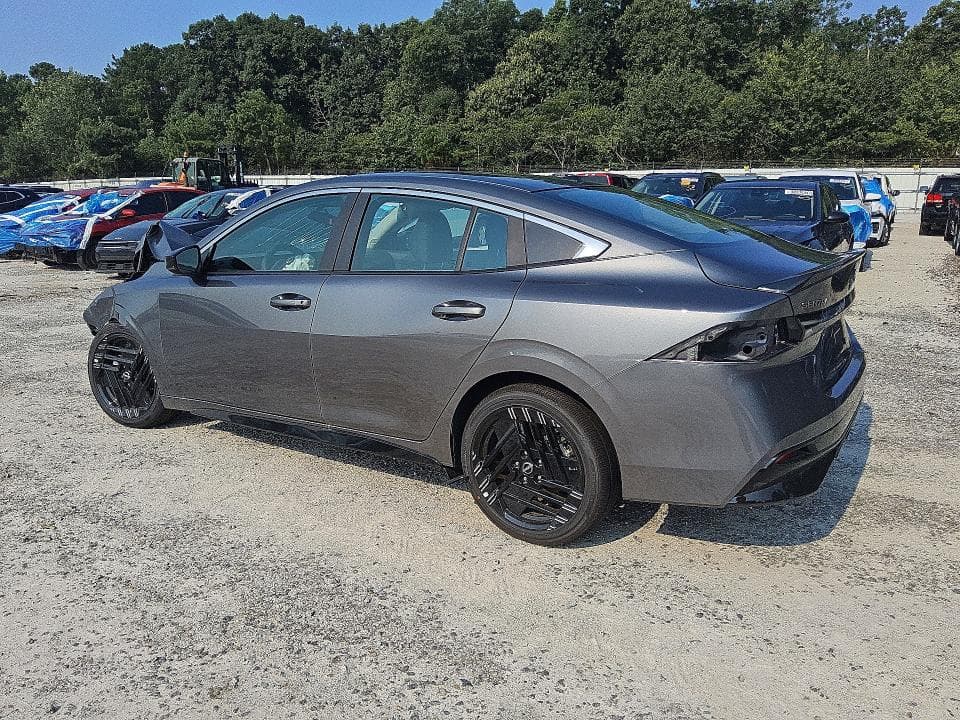 2026 NISSAN SENTRA SR 2
