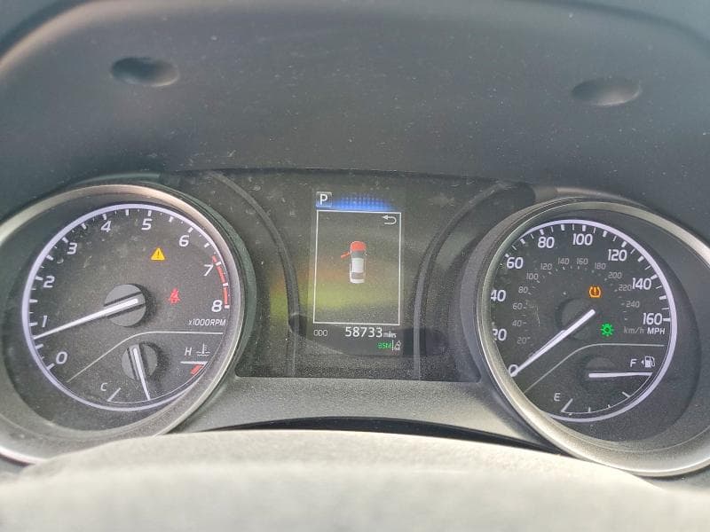 2021 TOYOTA CAMRY SE 9