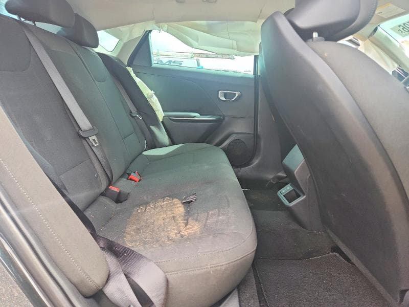 2026 KIA K4 LXS 10