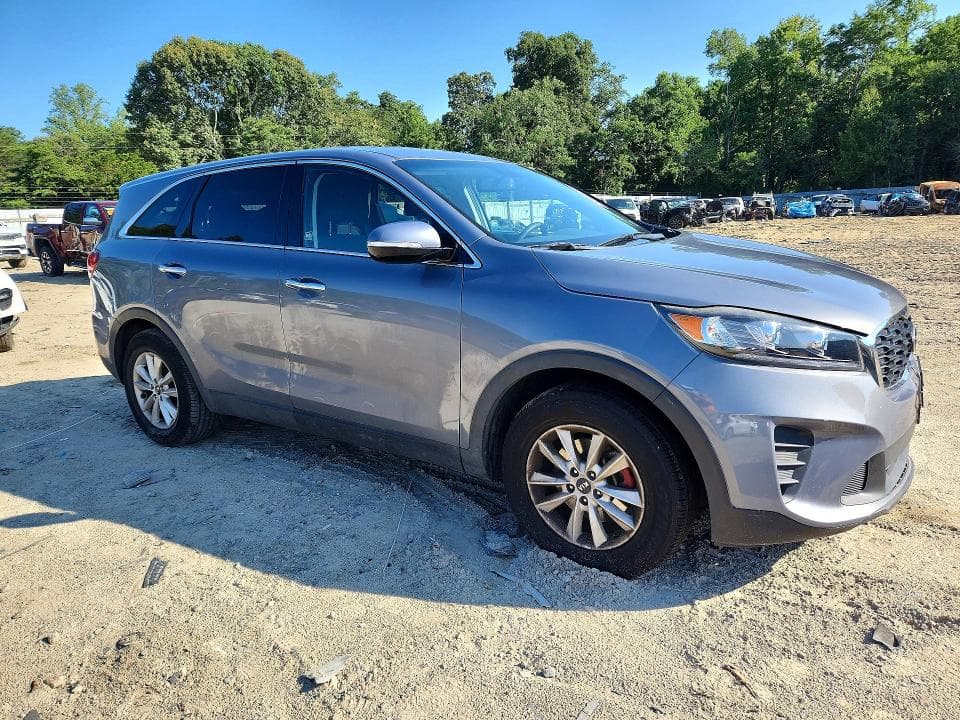 2020 KIA SORENTO S 4