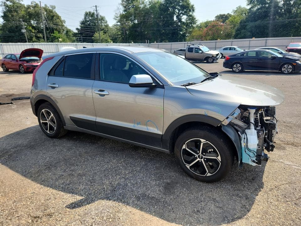 2026 KIA NIRO LX 4