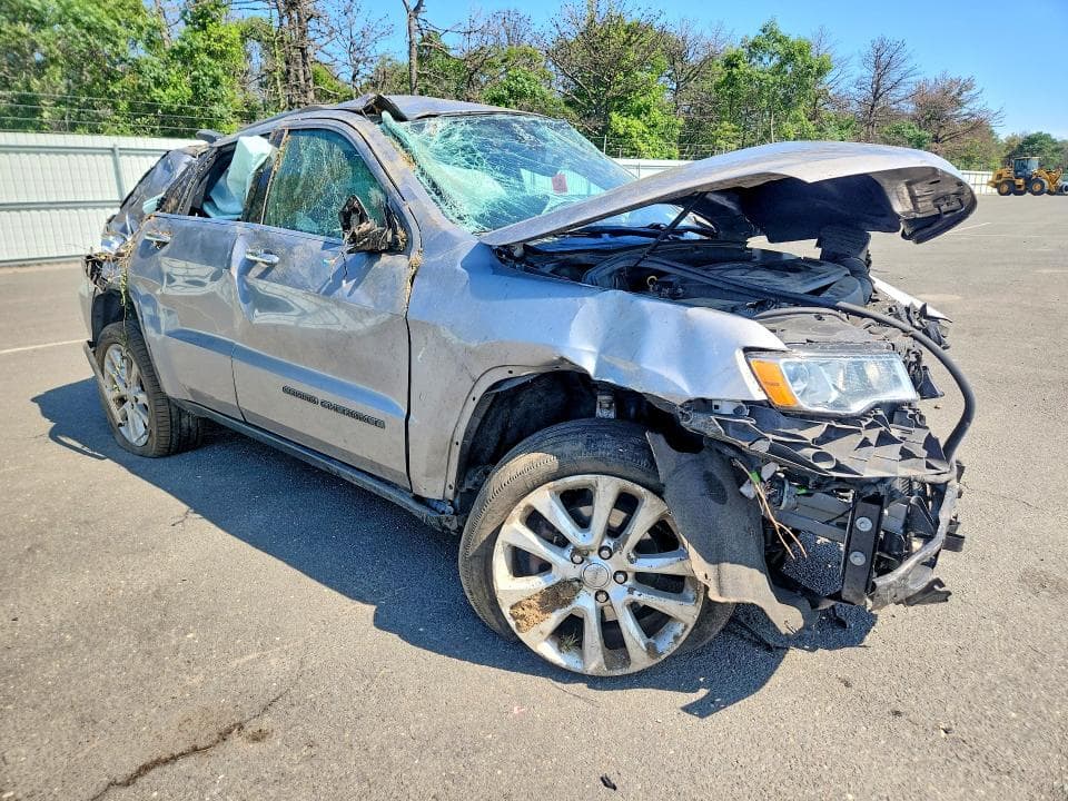 2017 JEEP GRAND CHEROKEE LIMITED 4