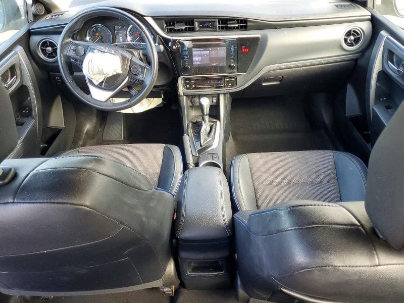 2018 TOYOTA COROLLA SE 8