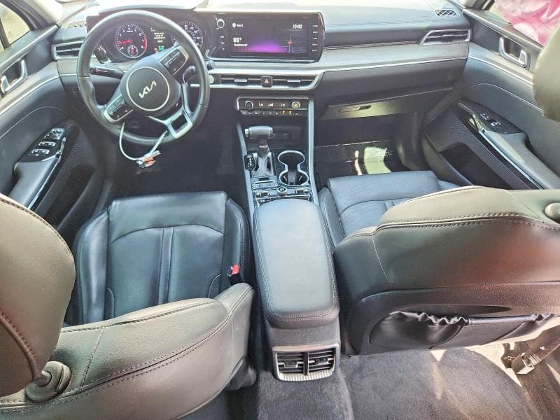 2022 KIA K5 EX 8