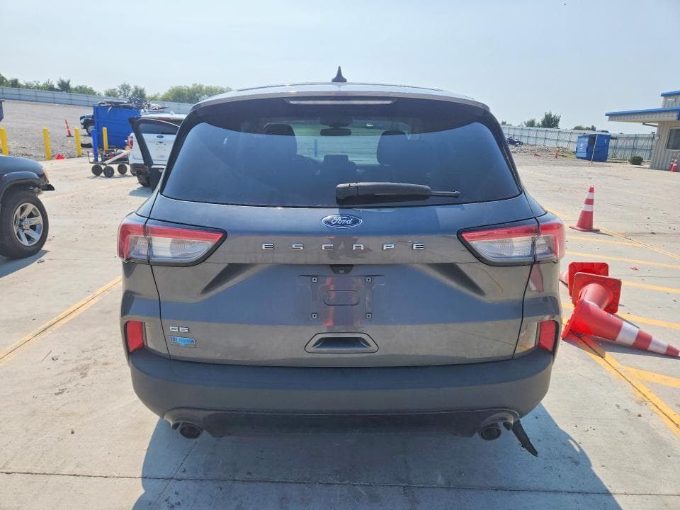 2021 FORD ESCAPE SE 6