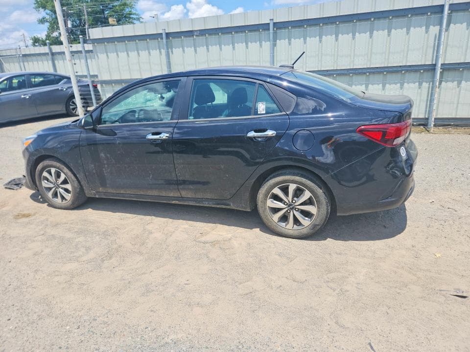2022 KIA RIO S 2