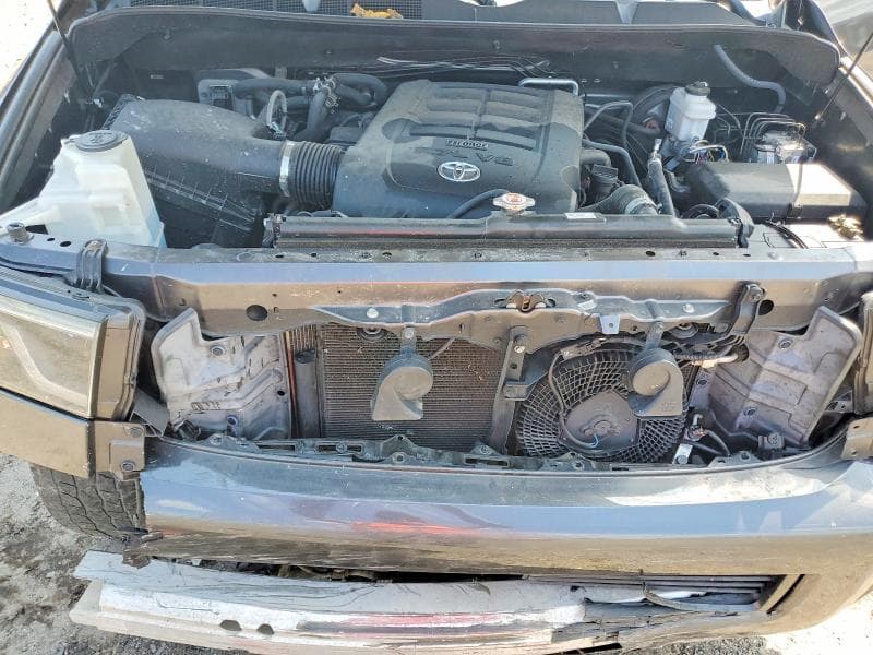 2019 TOYOTA SEQUOIA SR5 12